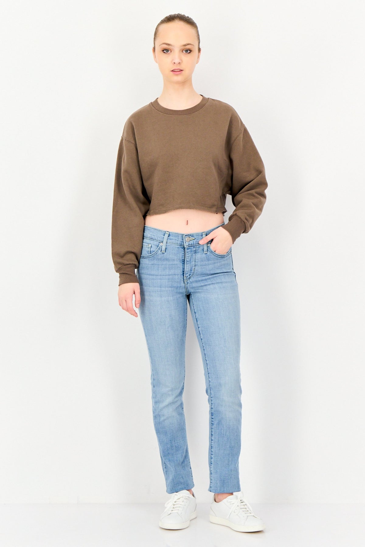 Crew Neck Long Sleeve Plain Crop Sweatshirt