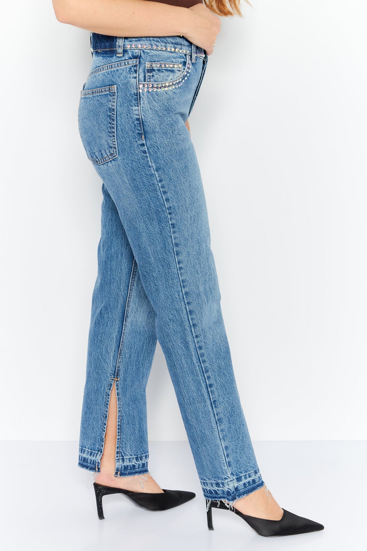 Regular Fit Gem Stone Non-Stretchable Jeans