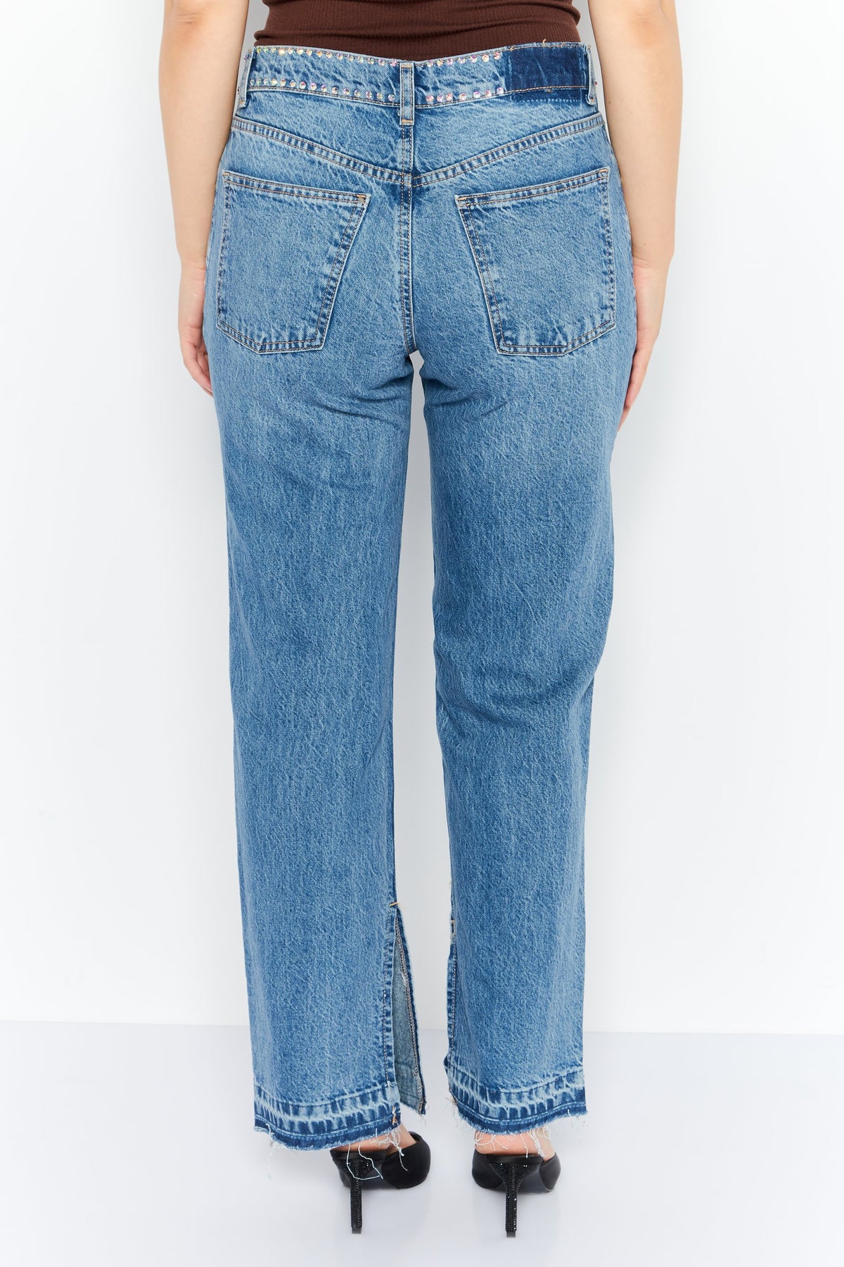 Regular Fit Gem Stone Non-Stretchable Jeans