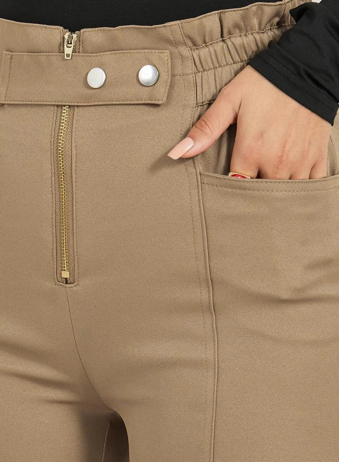 Elastic High Rise Cropped Design pants