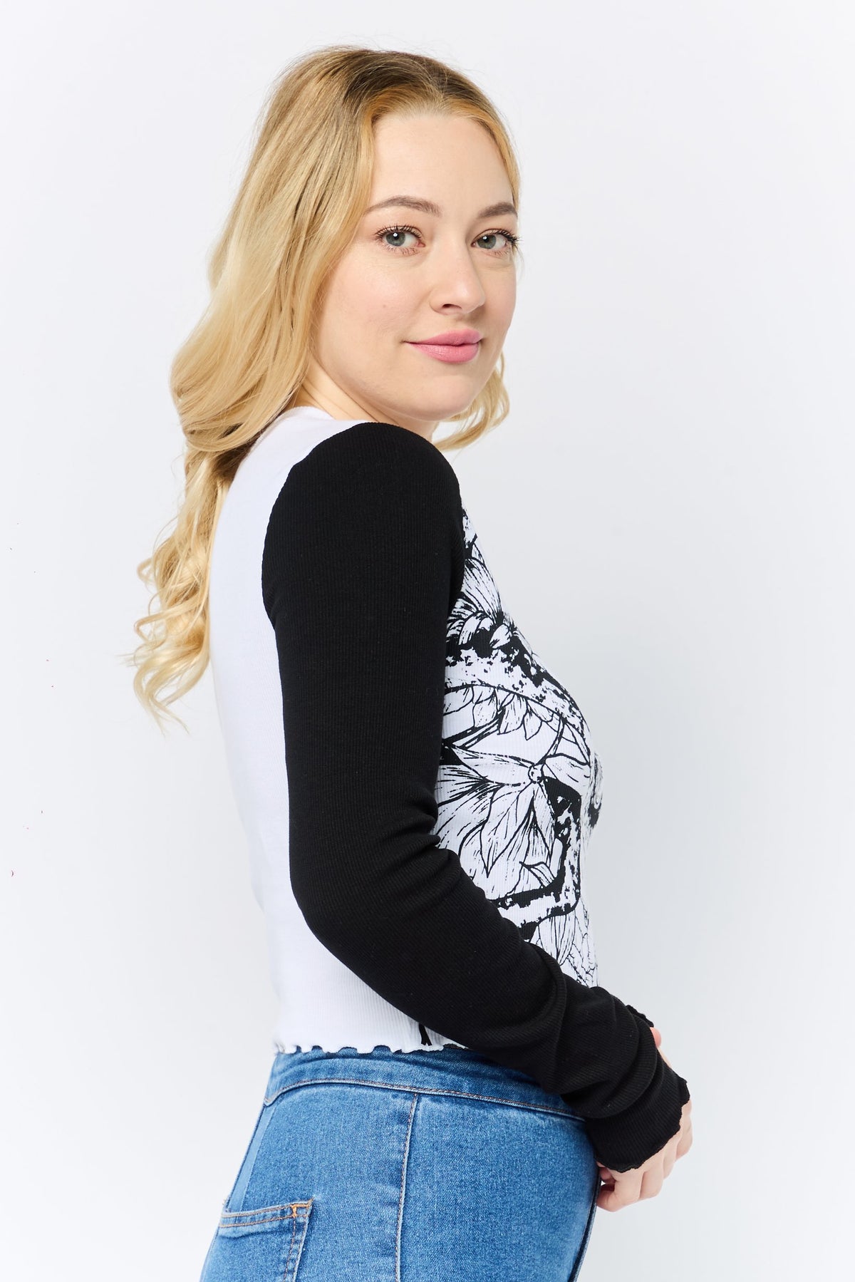 Crew Neck Long Sleeves Graphic Printed Top
