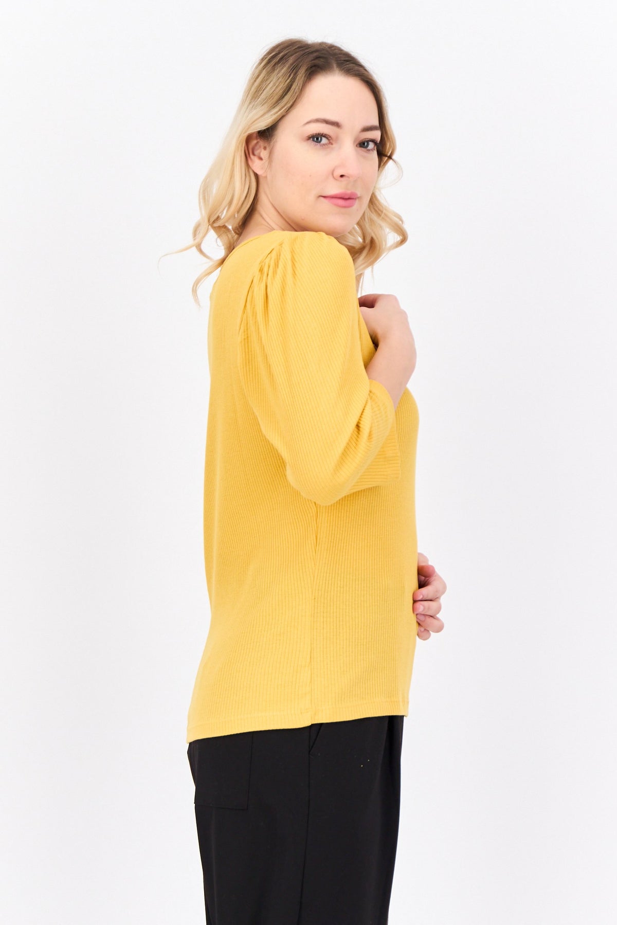 Scoop Neck 3/4 Sleeves Textured Top