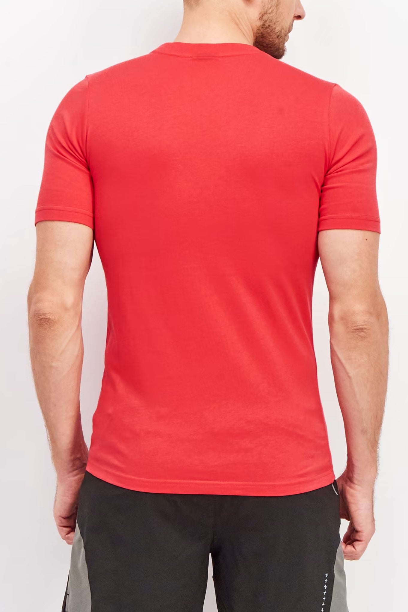 Umbro, Men Sportswear Fit Short Sleeve Training T shirt, Red