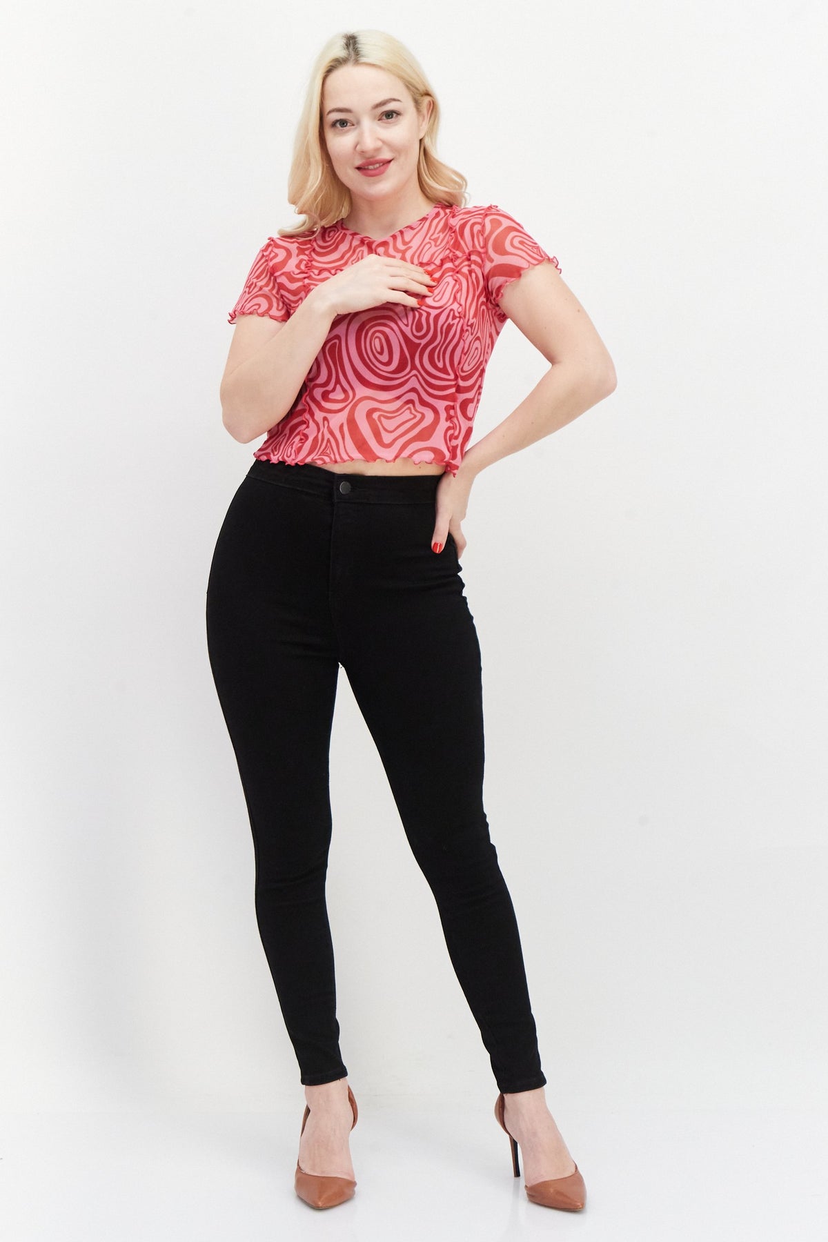 Round Neck Short Sleeve Allover Print Blouse Top