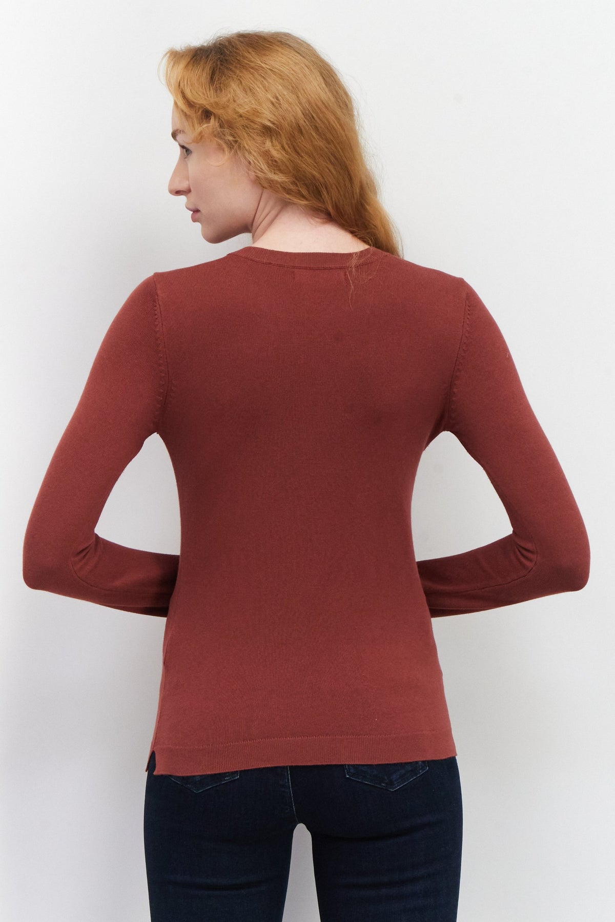 Round Neck Knitted Sweater