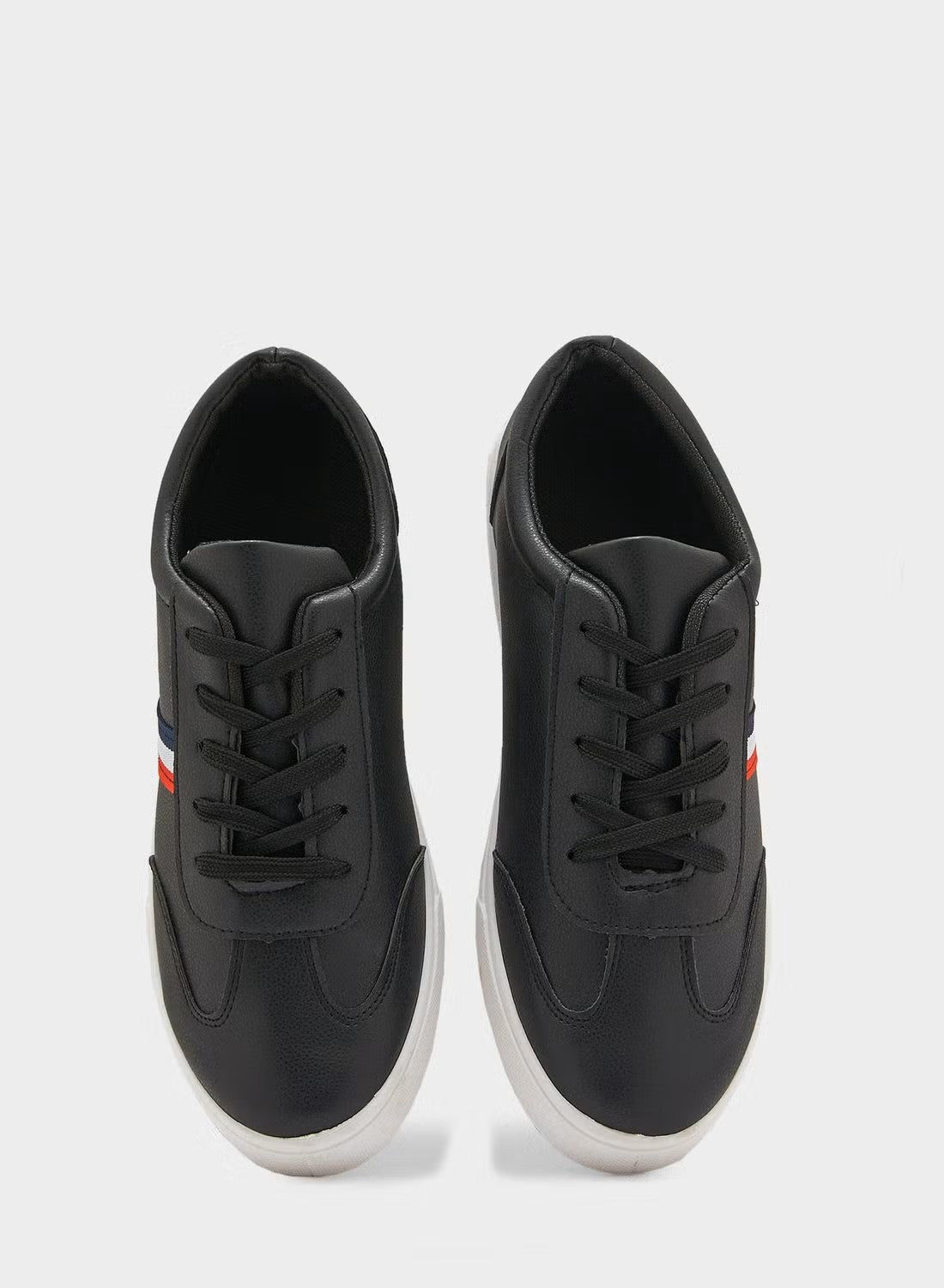 پنځه اویا، د نارینه آرامۍ بوټان