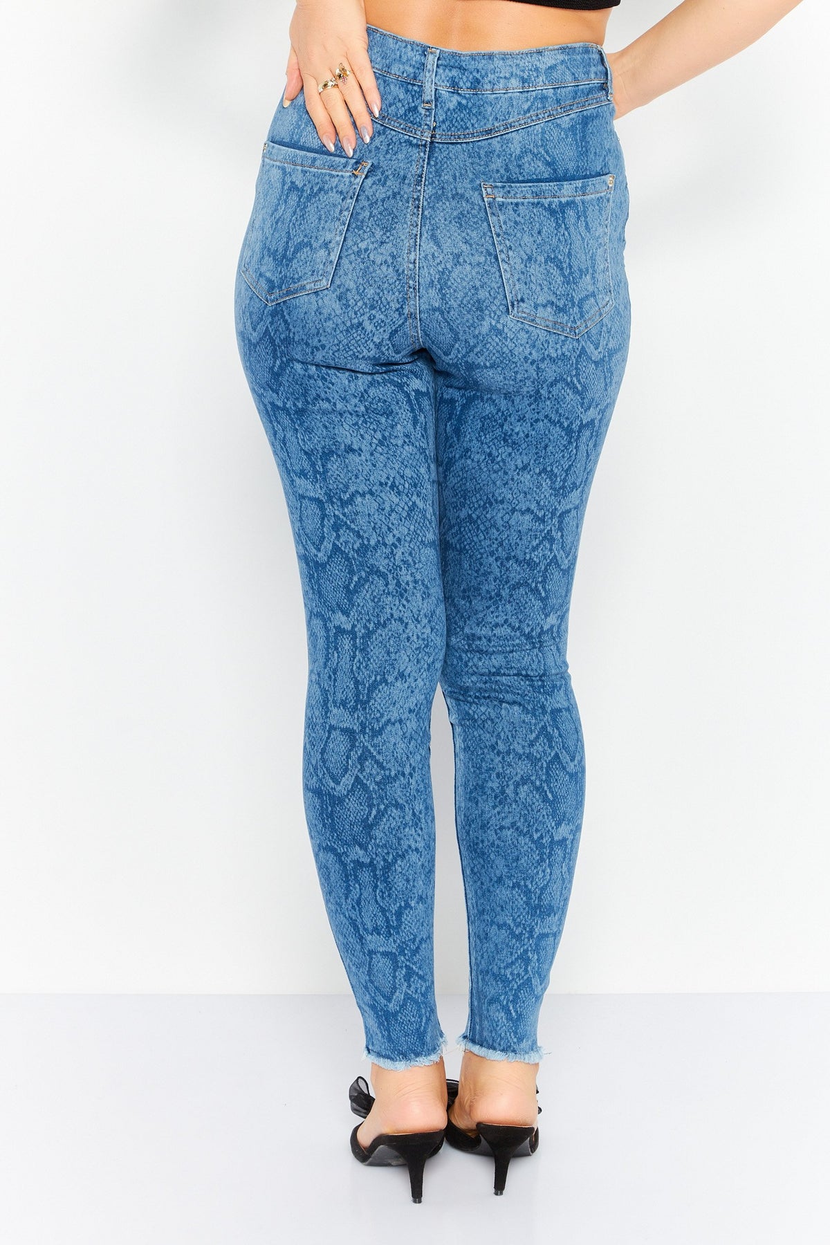 Skinny Fit High Rise Stretch Jeans