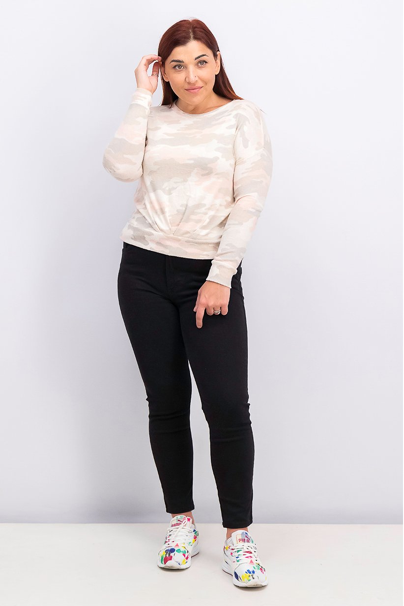 Crew Neck Camo Print Sweatshirt